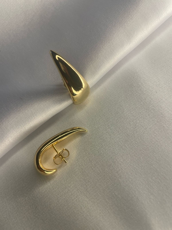 Brincos Vírgula – 2,5 cm – Banhado a Ouro